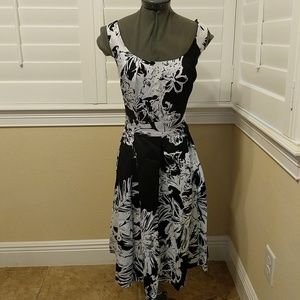 White House Black Market sundress